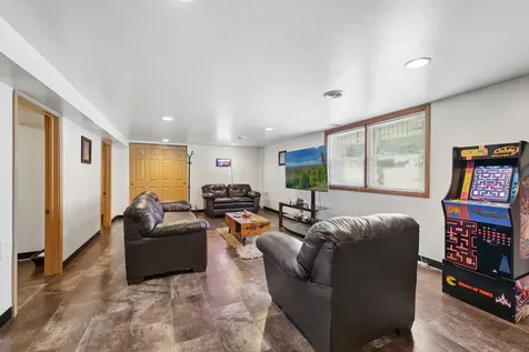 4437 West 100th Street Oak Lawn IL 60453