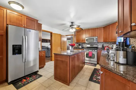 4437 West 100th Street Oak Lawn IL 60453
