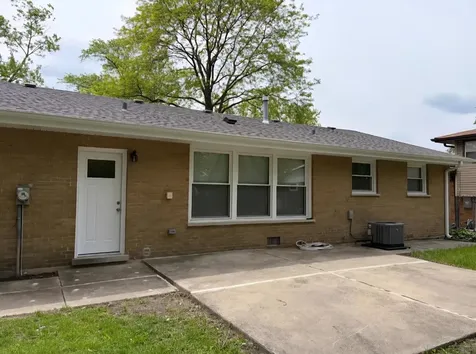 3502 Woodworth Place Hazel Crest IL 60429