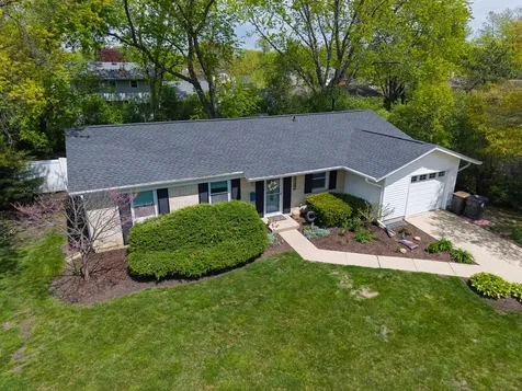 852 East Anderson Drive Palatine IL 60074