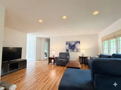 852 East Anderson Drive Palatine IL 60074