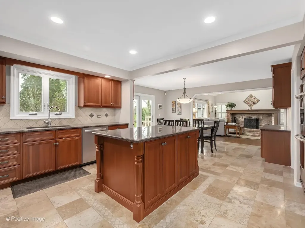 1432 Terrance Drive Naperville IL 60565