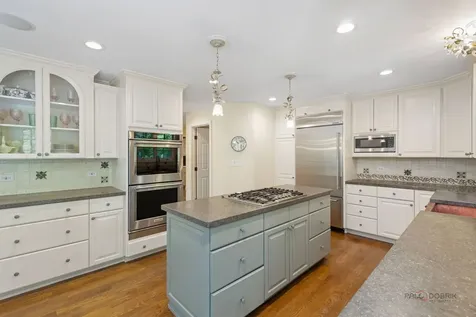 1730 Yale Court Lake Forest IL 60045