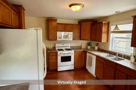 1705 West River Street Dixon IL 61021