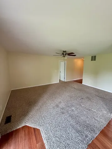1705 West River Street Dixon IL 61021
