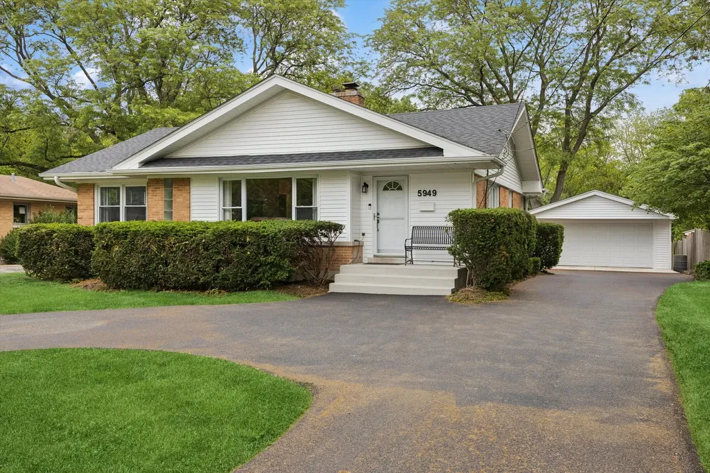 5949 Dunham Road Downers Grove IL 60516
