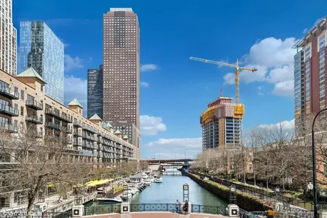 440 North Mcclurg Court Chicago IL 60611