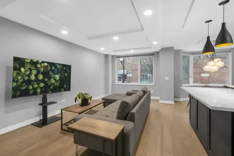 440 North Mcclurg Court Chicago IL 60611