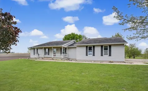 1681 County Road 700 N Philo IL 61864
