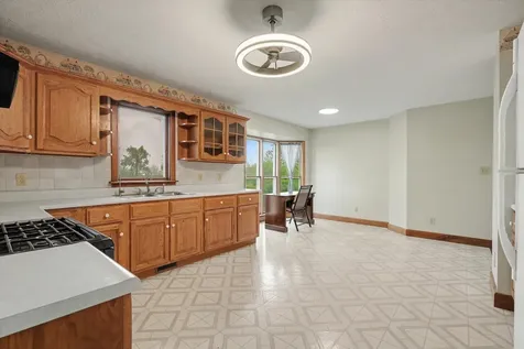 1681 County Road 700 N Philo IL 61864