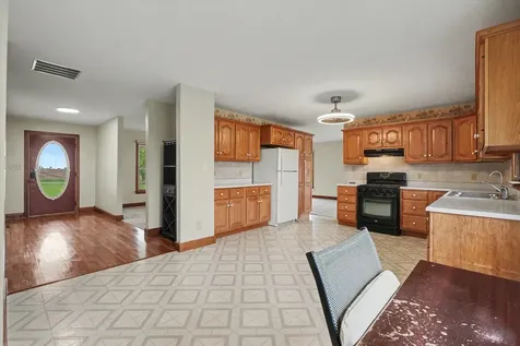 1681 County Road 700 N Philo IL 61864