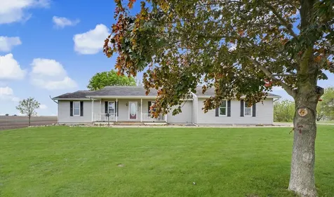 1681 County Road 700 N Philo IL 61864