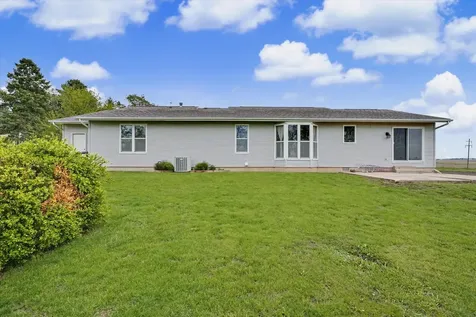 1681 County Road 700 N Philo IL 61864