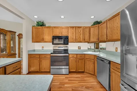 1420 Woodbridge Road Joliet IL 60436