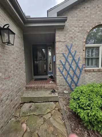 107 Comanche Trail Loda IL 60948