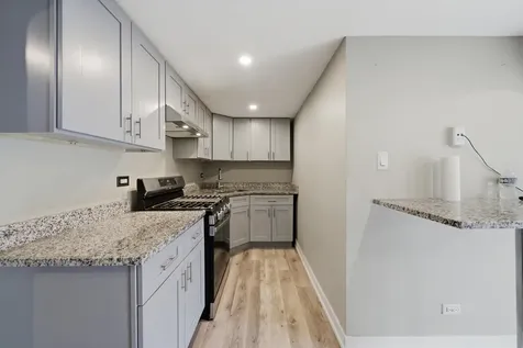 20 Ottawa Court Justice IL 60458