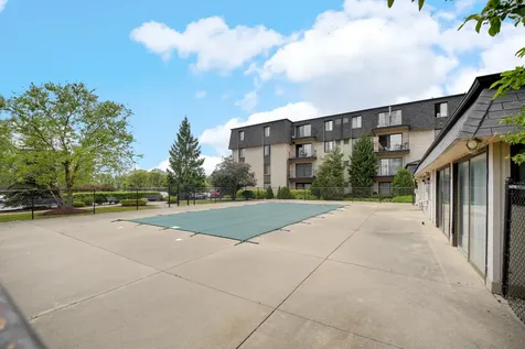 10735 West 5th Avenue Countryside IL 60525