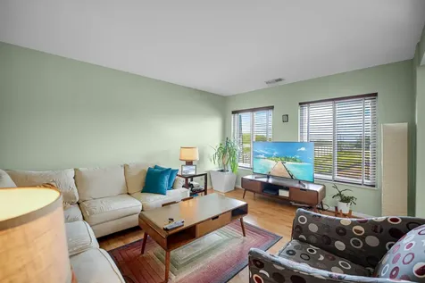 10735 West 5th Avenue Countryside IL 60525