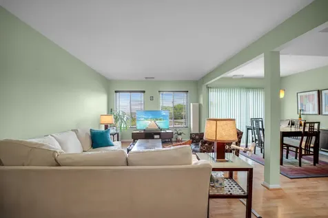 10735 West 5th Avenue Countryside IL 60525