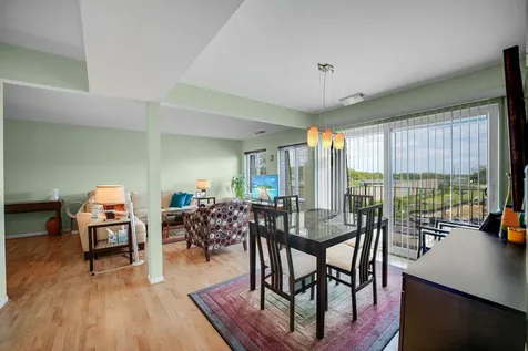 10735 West 5th Avenue Countryside IL 60525