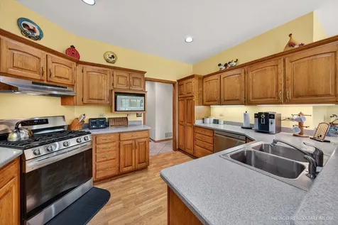 6911 Prairie Drive Spring Grove IL 60081