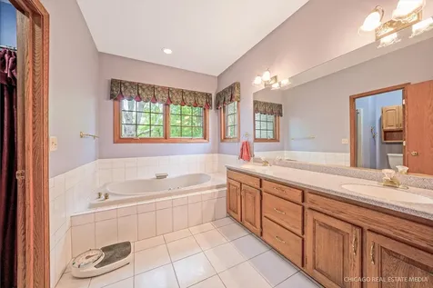 6911 Prairie Drive Spring Grove IL 60081