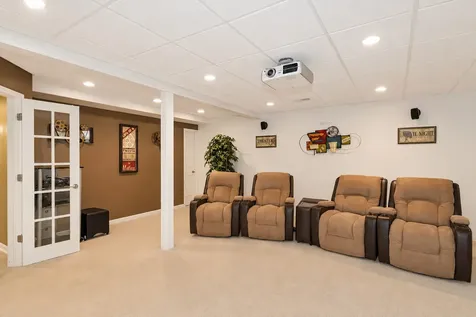 9349 Bundoran Drive Orland Park IL 60462