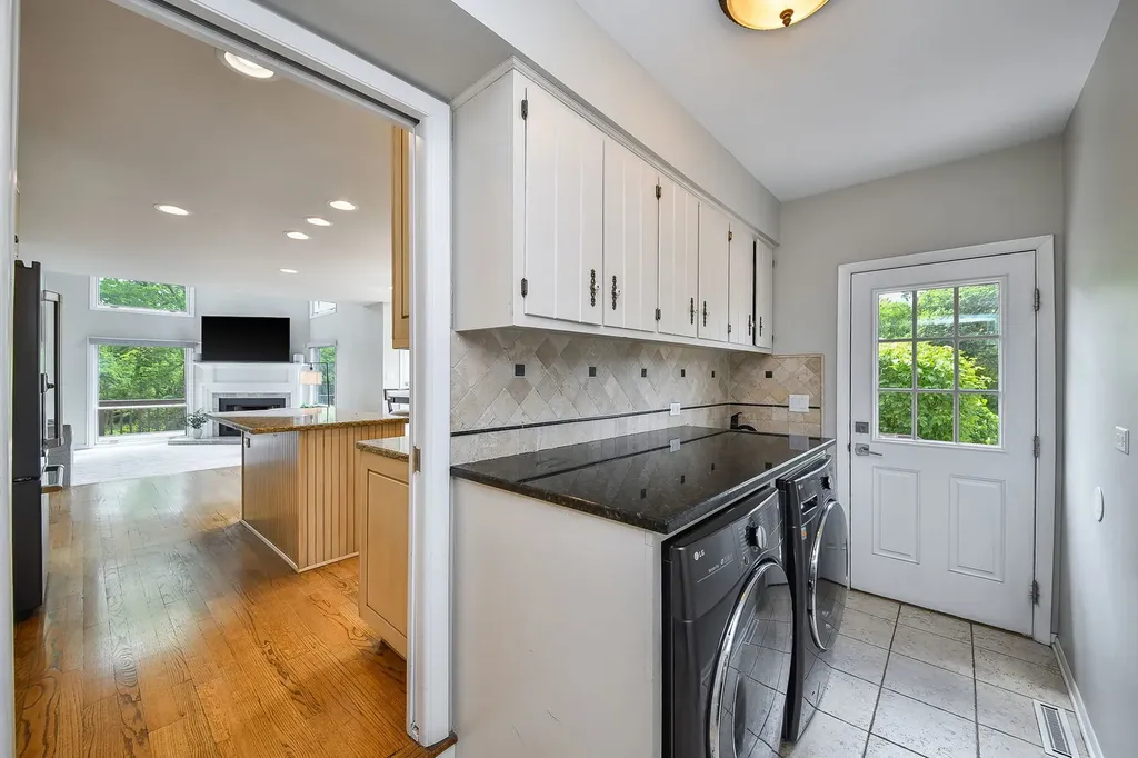 2103 Pebble Creek Drive Lisle IL 60532