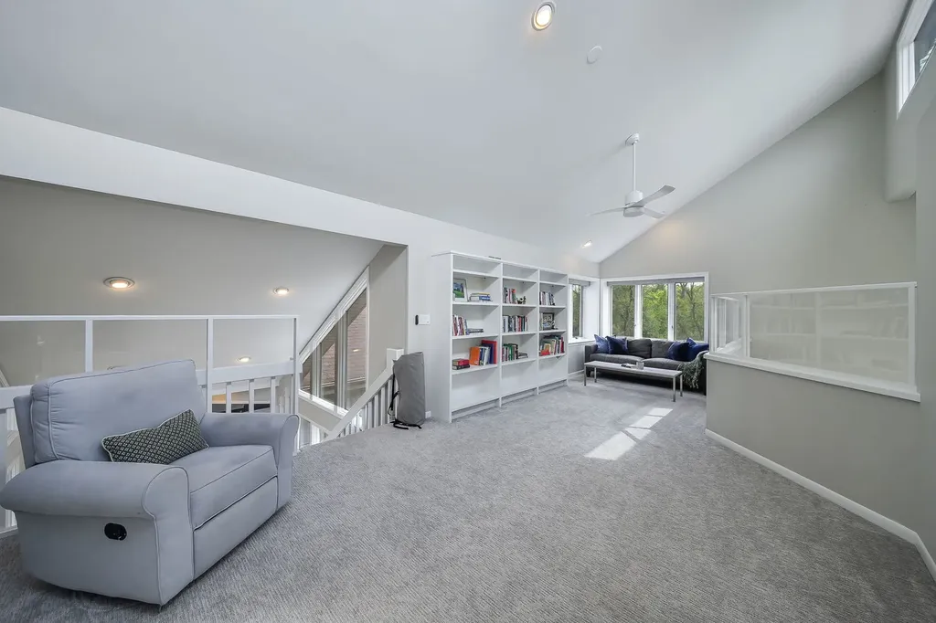 2103 Pebble Creek Drive Lisle IL 60532