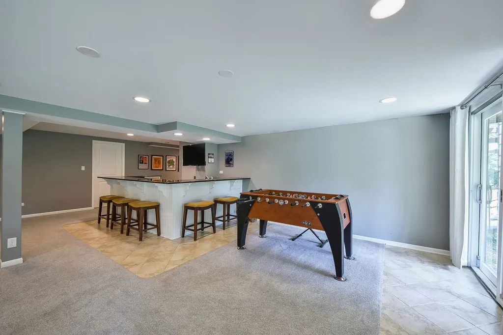 2103 Pebble Creek Drive Lisle IL 60532
