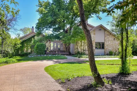 2103 Pebble Creek Drive Lisle IL 60532