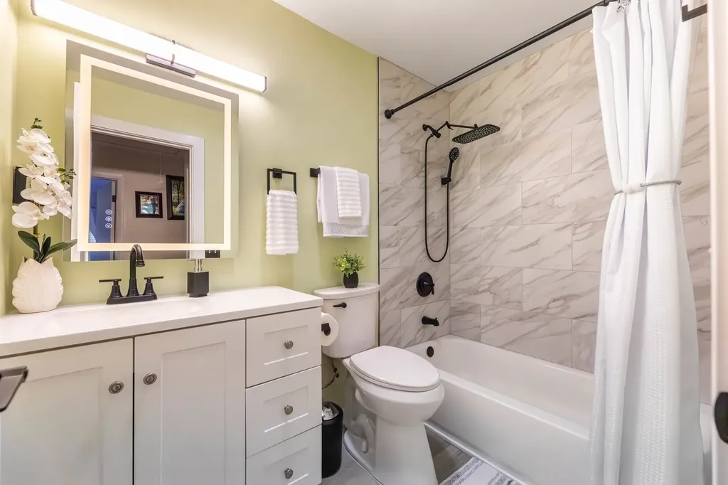 5I Fernwood Drive Bolingbrook IL 60440
