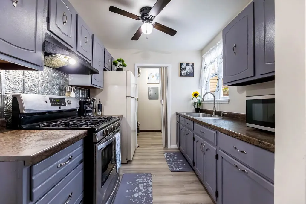 5I Fernwood Drive Bolingbrook IL 60440