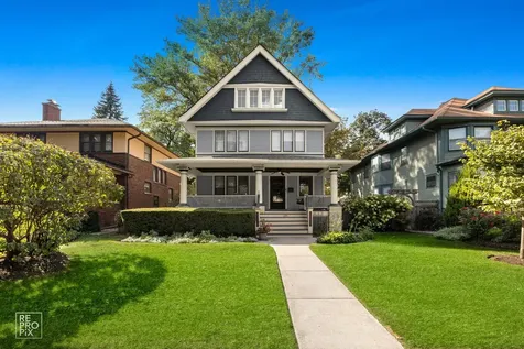 229 South Ridgeland Avenue Oak Park IL 60302