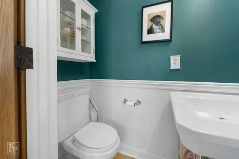 229 South Ridgeland Avenue Oak Park IL 60302