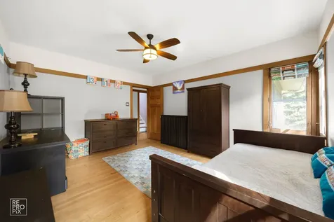 229 South Ridgeland Avenue Oak Park IL 60302