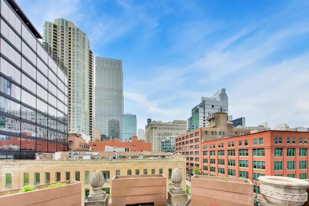 501 North Wells Street Chicago IL 60654