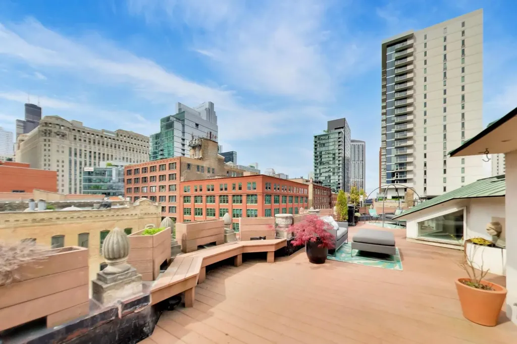501 North Wells Street Chicago IL 60654
