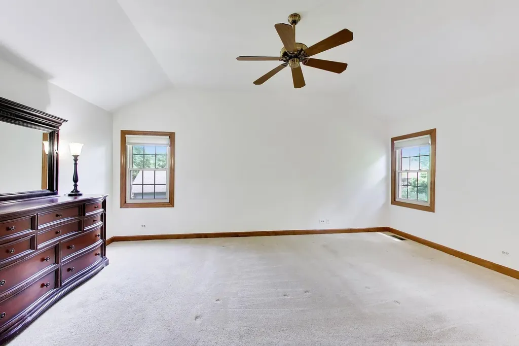 1528 Sequoia Road Naperville IL 60540