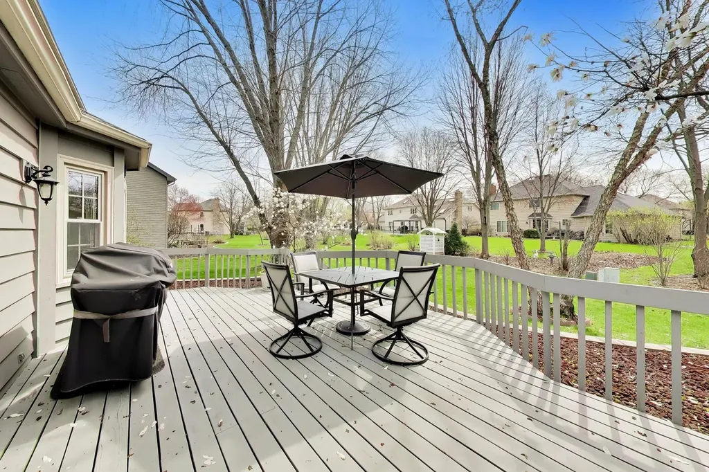 1528 Sequoia Road Naperville IL 60540