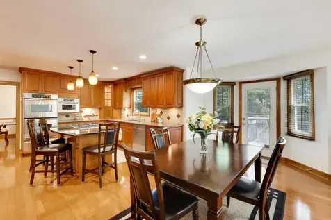1528 Sequoia Road Naperville IL 60540