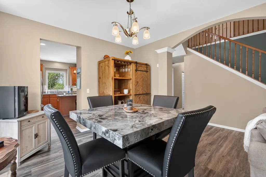 3350 Moraine Drive Aurora IL 60506