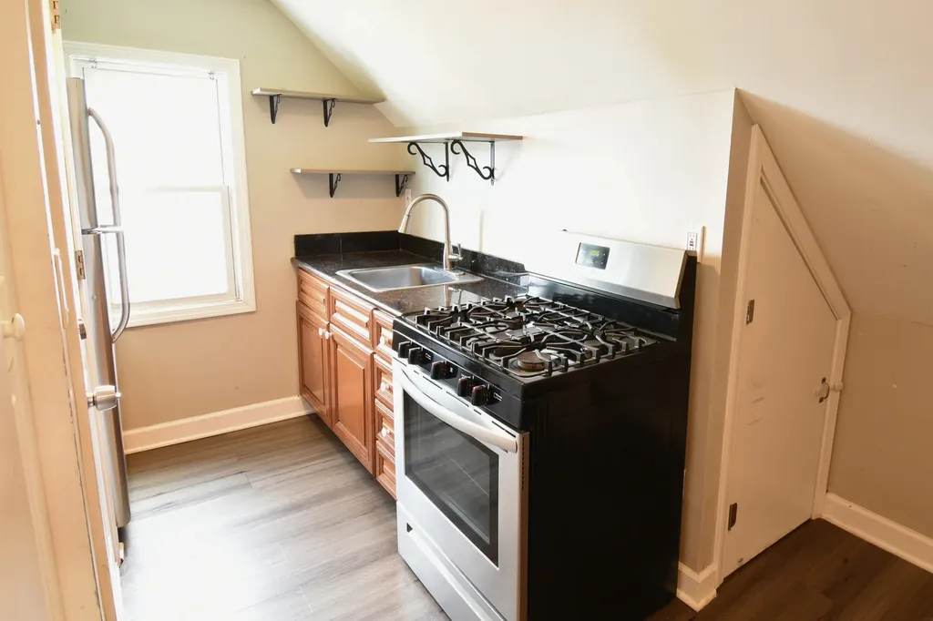 2437 North Central Avenue Chicago IL 60639