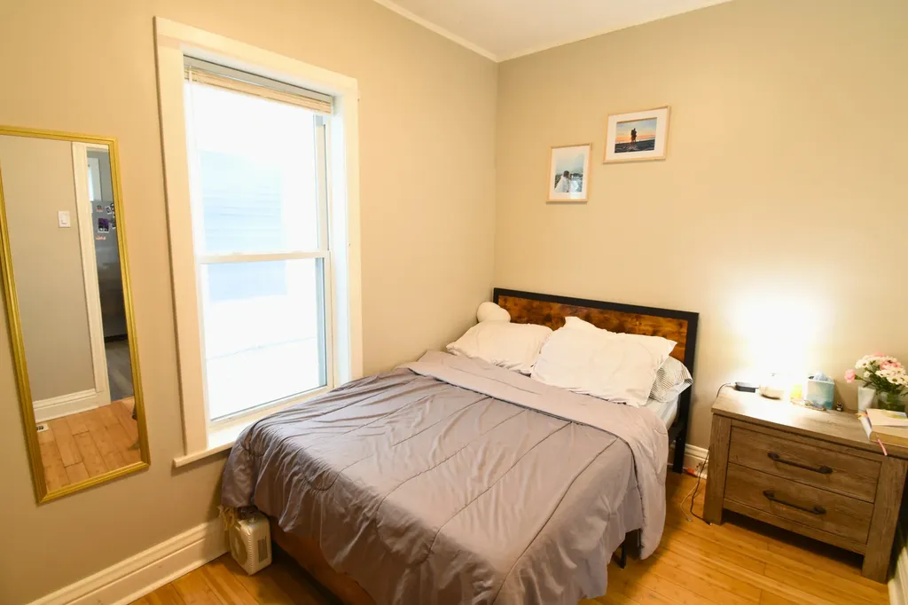 2437 North Central Avenue Chicago IL 60639