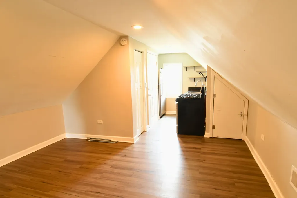2437 North Central Avenue Chicago IL 60639