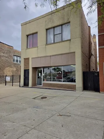4847 West Cermak Road Cicero IL 60804
