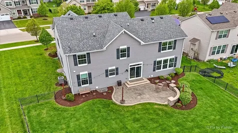 8992 Pearsall Drive Huntley IL 60142