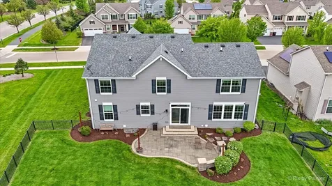 8992 Pearsall Drive Huntley IL 60142
