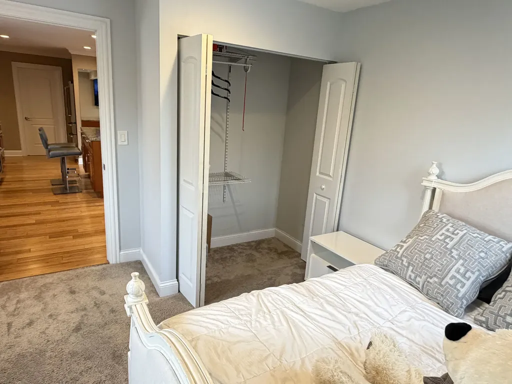27 East 14th Place Lombard IL 60148