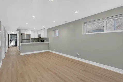 3622 West Franklin Boulevard Chicago IL 60624